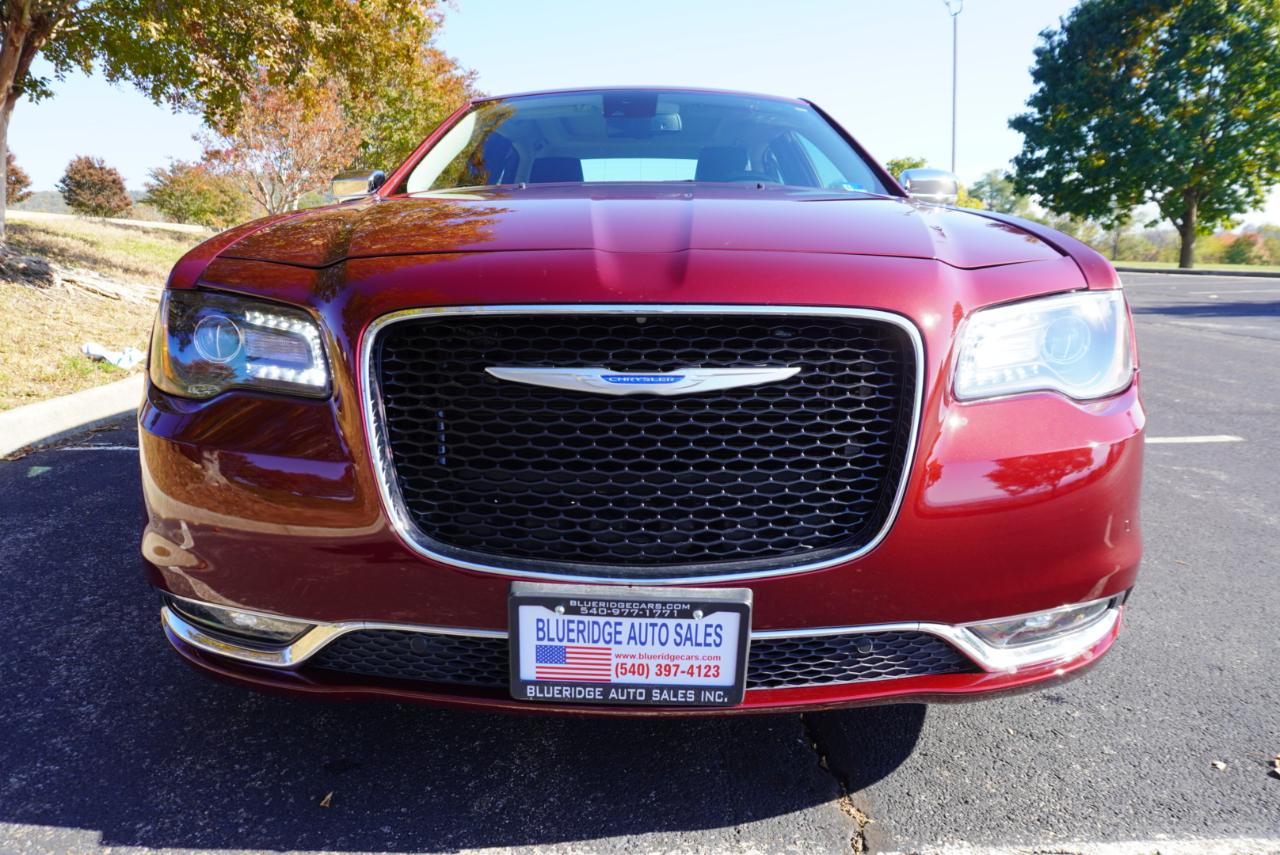 Chrysler 300 Limited RWD 2018