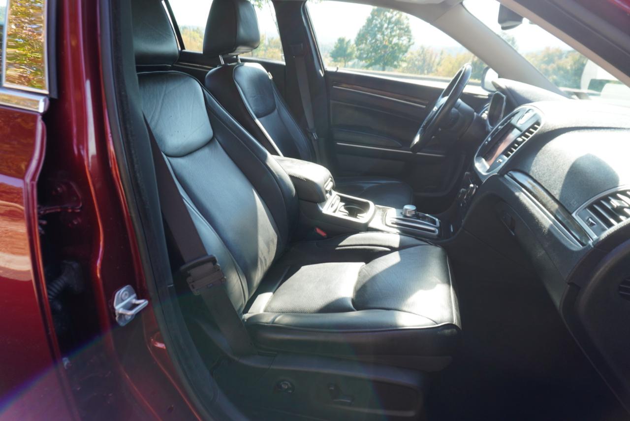 Chrysler 300 Limited RWD 2018