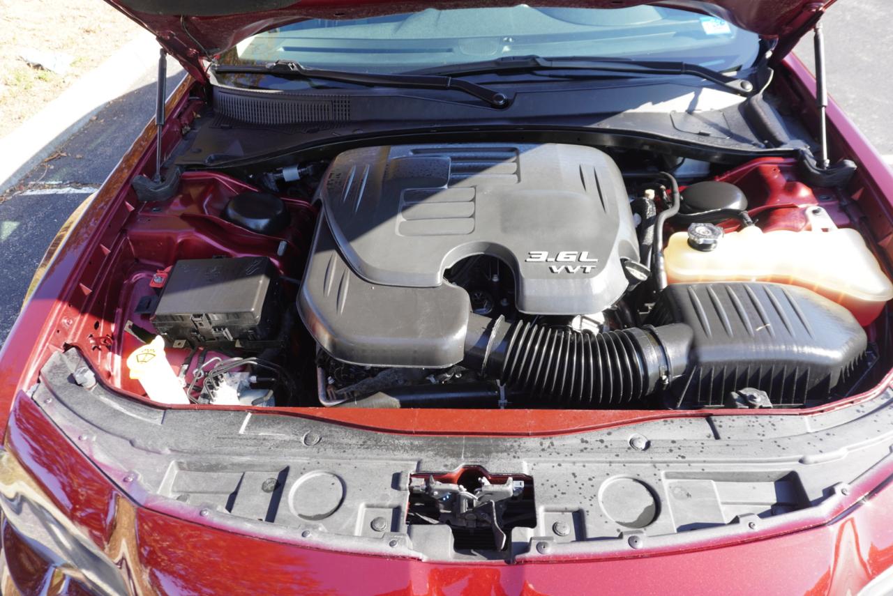 Chrysler 300 Limited RWD 2018