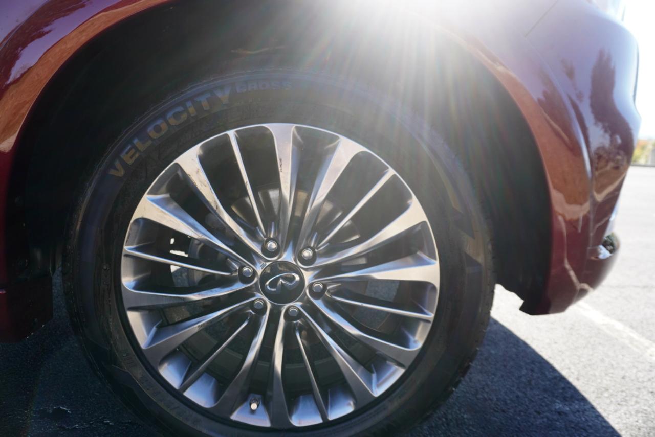 Infiniti QX80 SENSORY AWD 2021