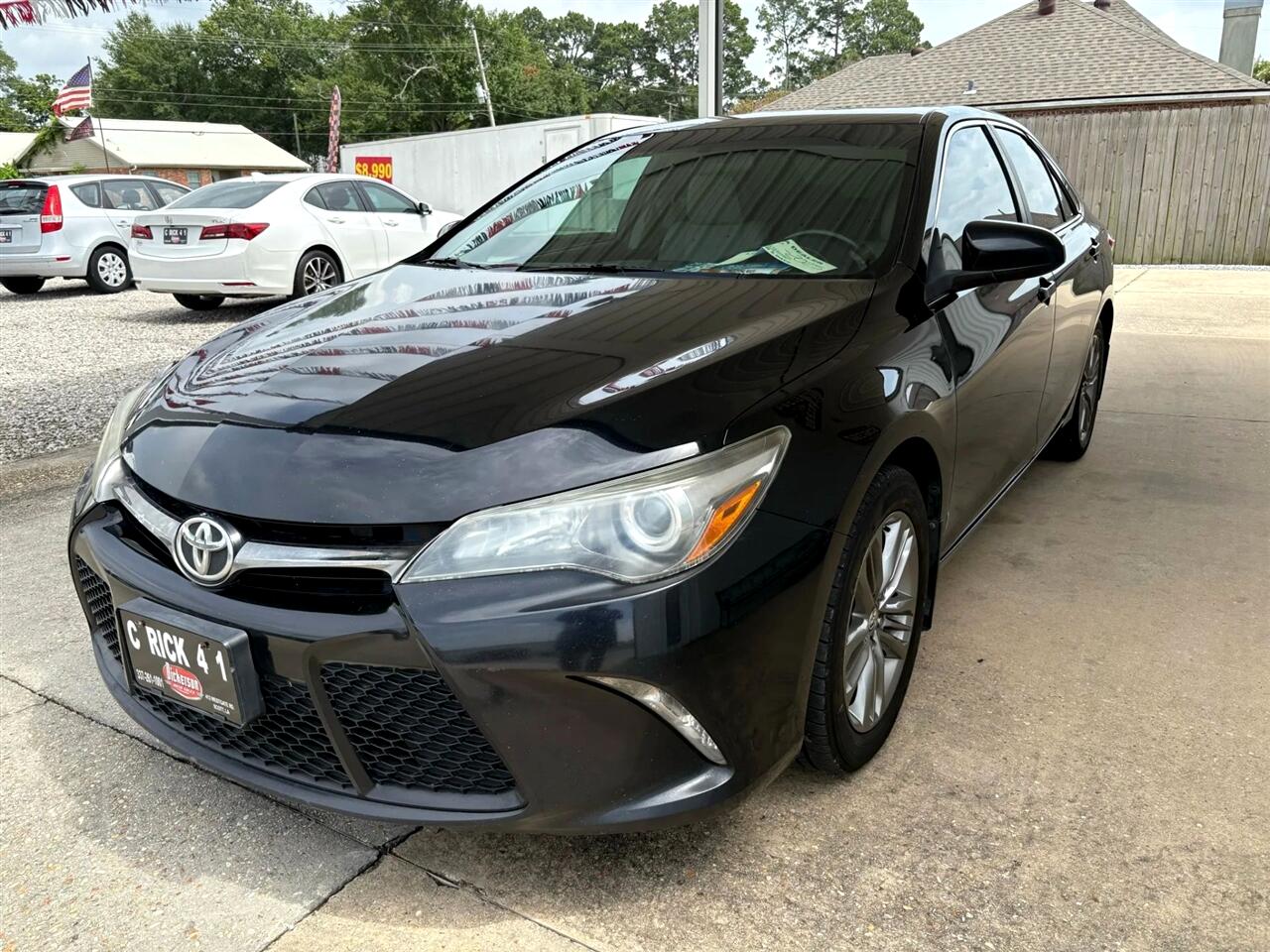 2016 Toyota Camry SE Sedan 4D
