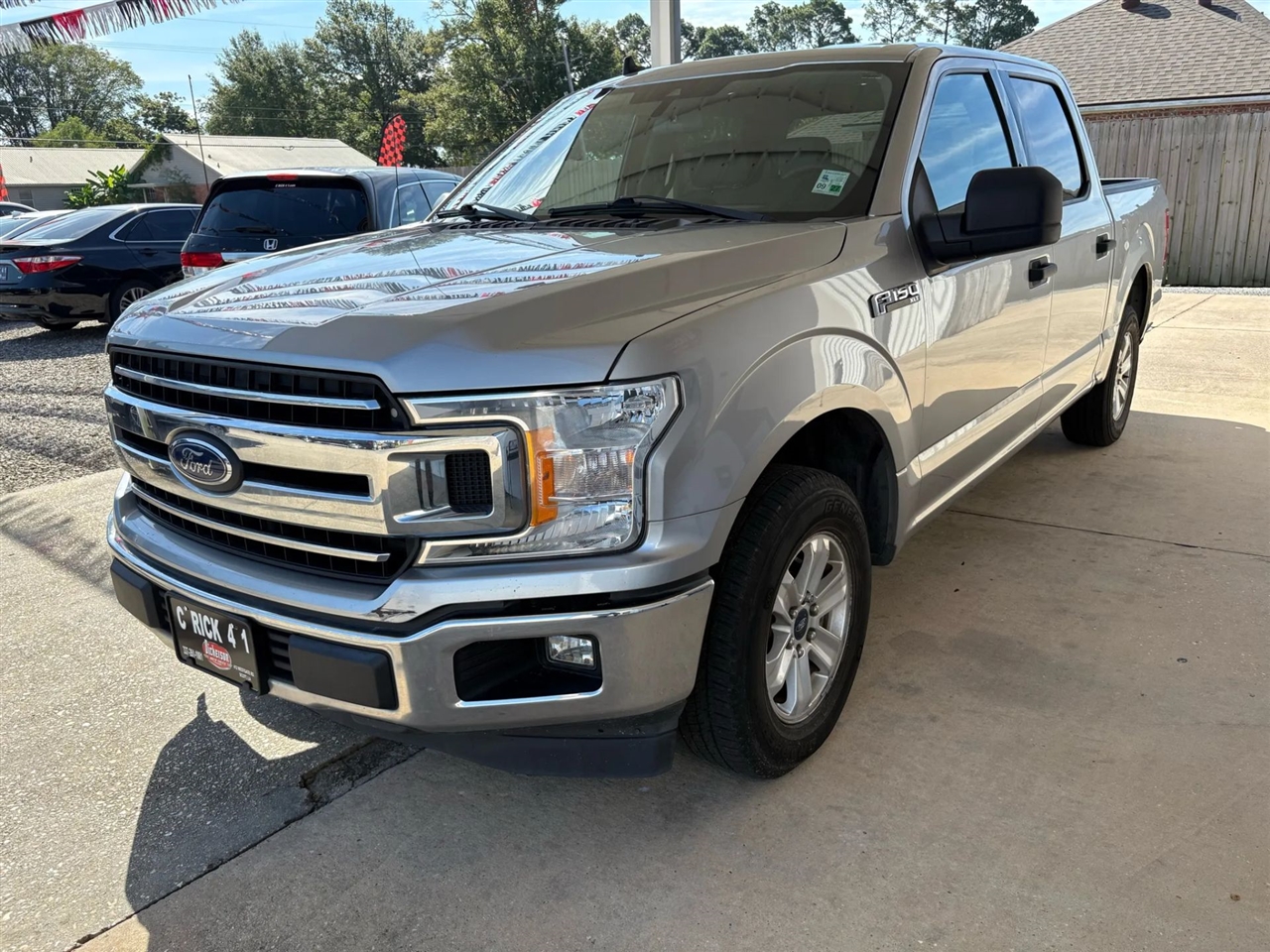 2020 Ford F-150 XLT Pickup 4D 5 1/2 ft