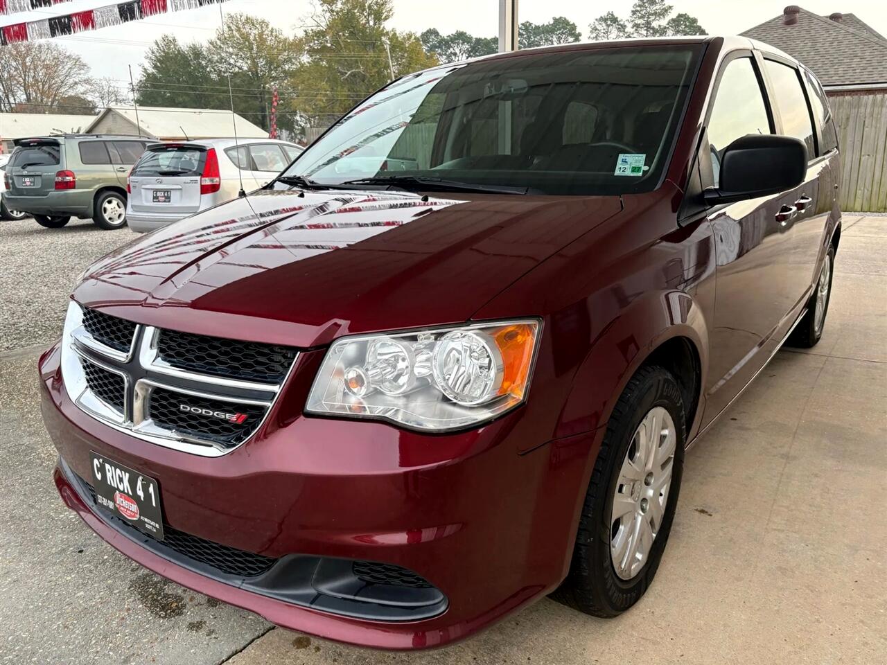 2018 Dodge Grand Caravan SE's photo