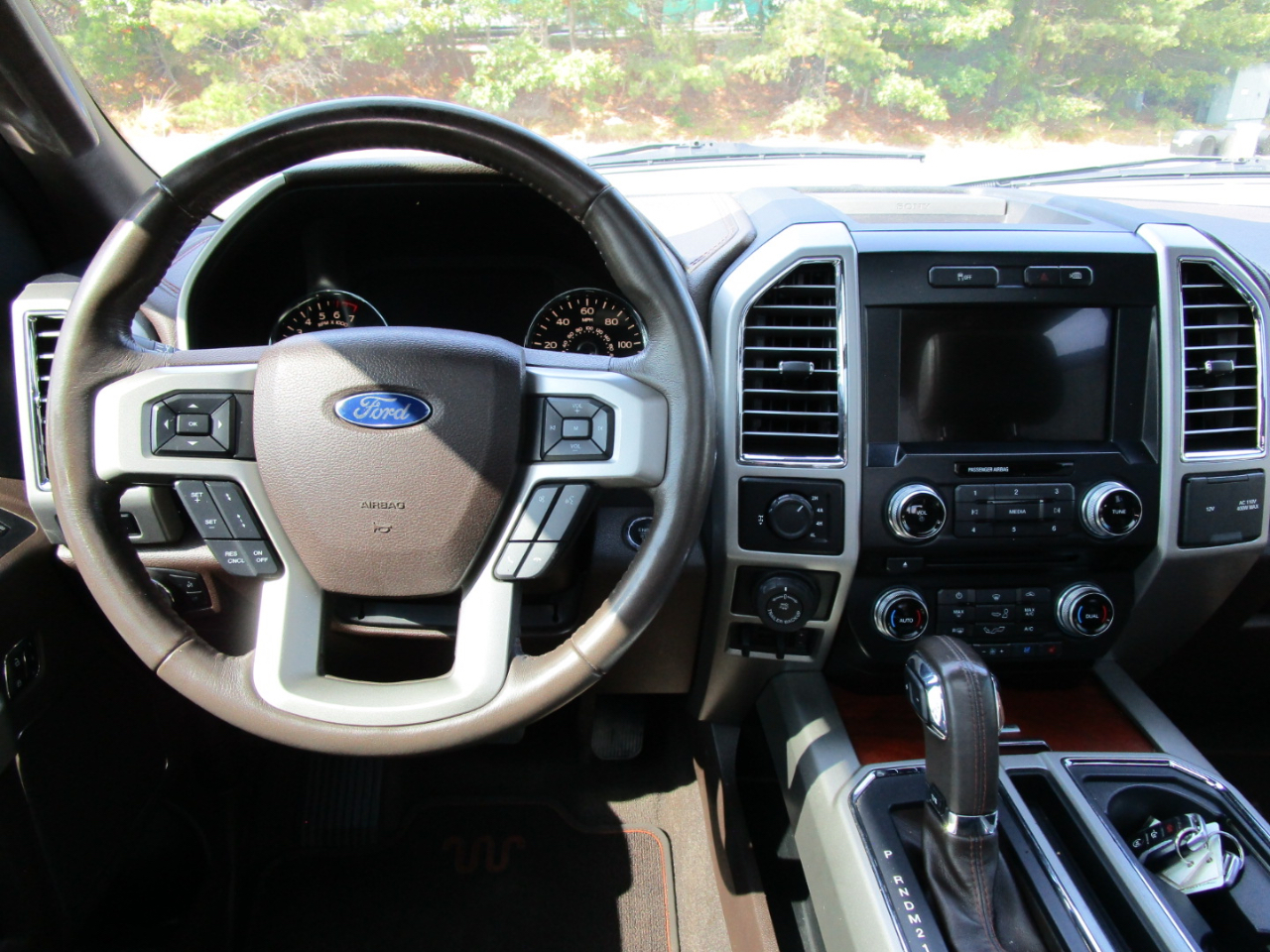 2016 Ford F-150 King Ranch photo 8