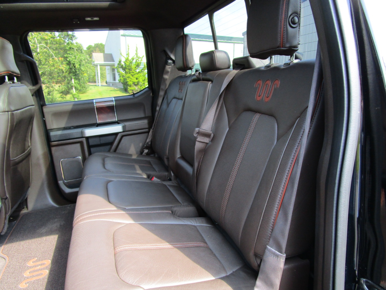 2016 Ford F-150 King Ranch photo 11