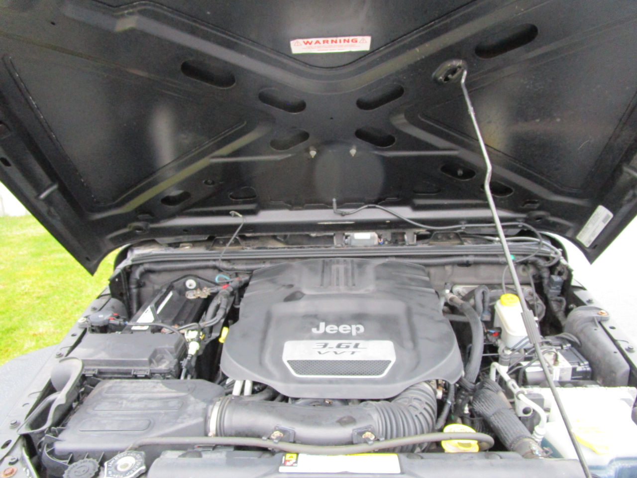 Jeep Wrangler Sport 4WD 2012