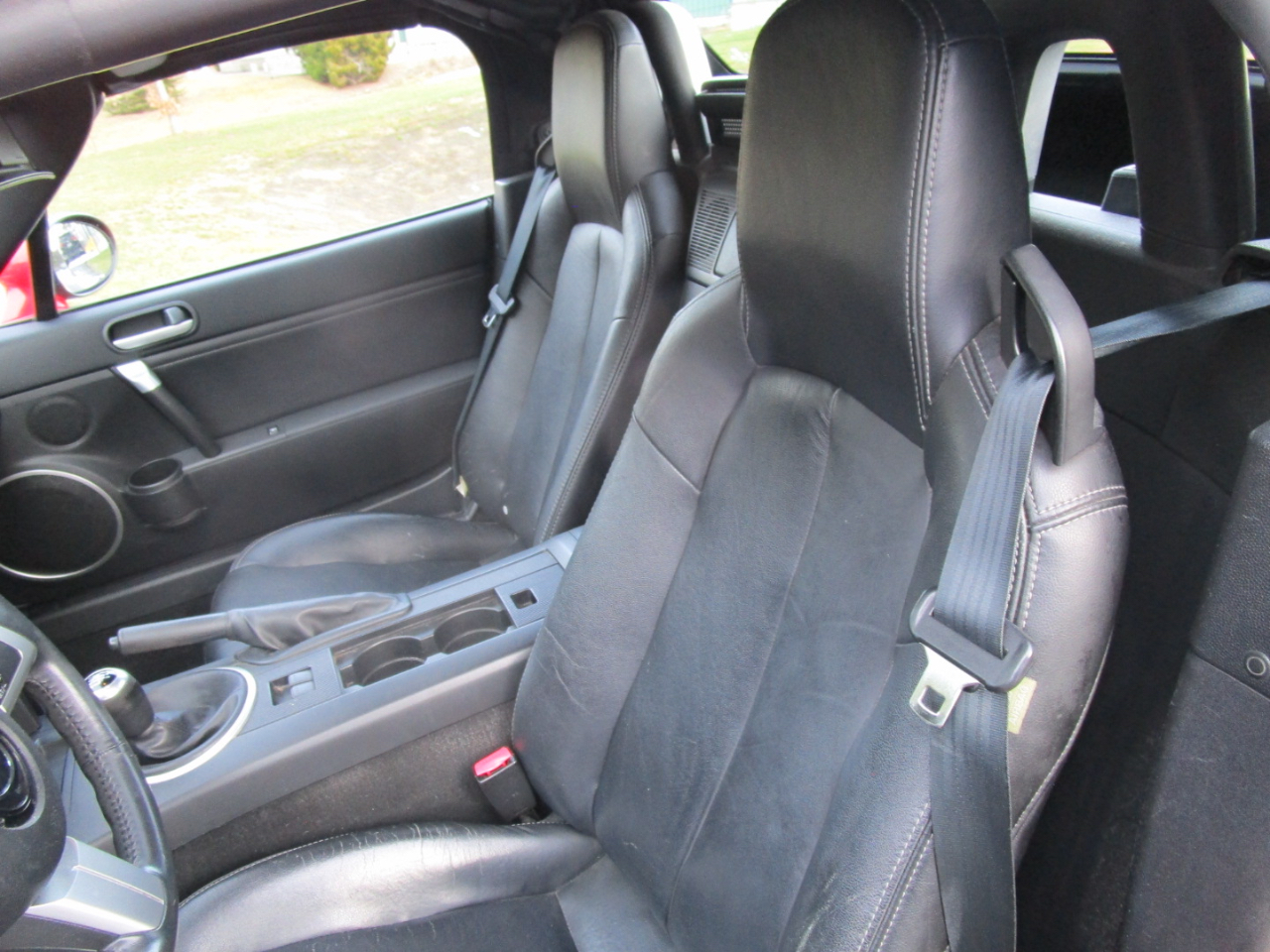 Mazda MX-5 Miata Grand Touring Hard Top 2007