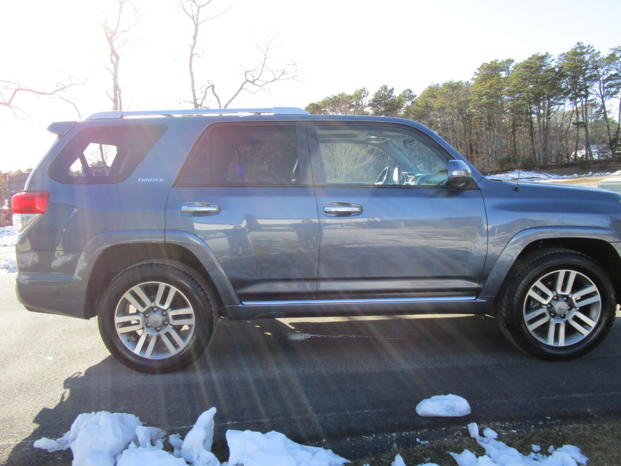 Toyota 4Runner Limited 4WD V6 2012