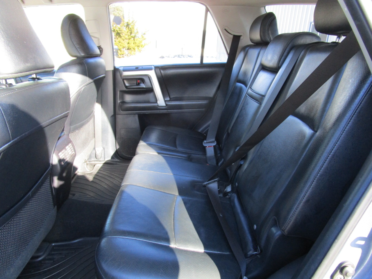 Toyota 4Runner Limited 4WD V6 2012