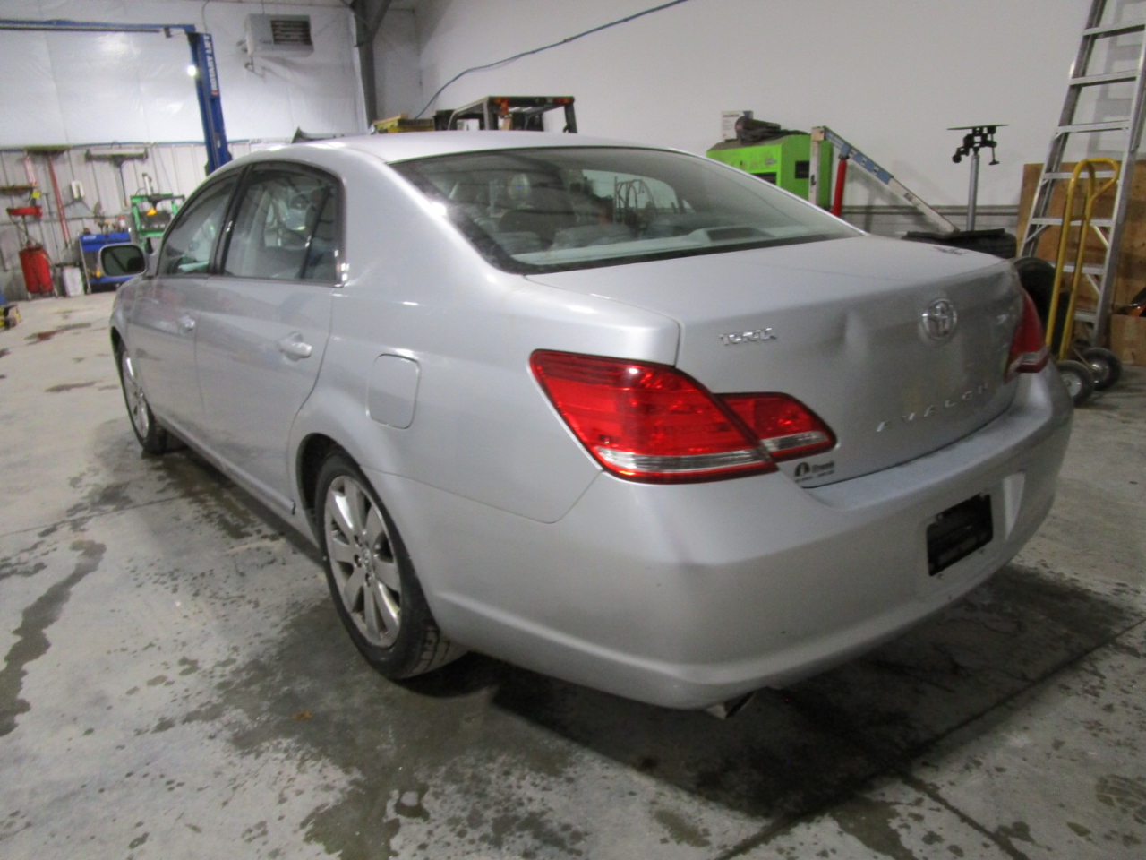 Toyota Avalon Limited 2007