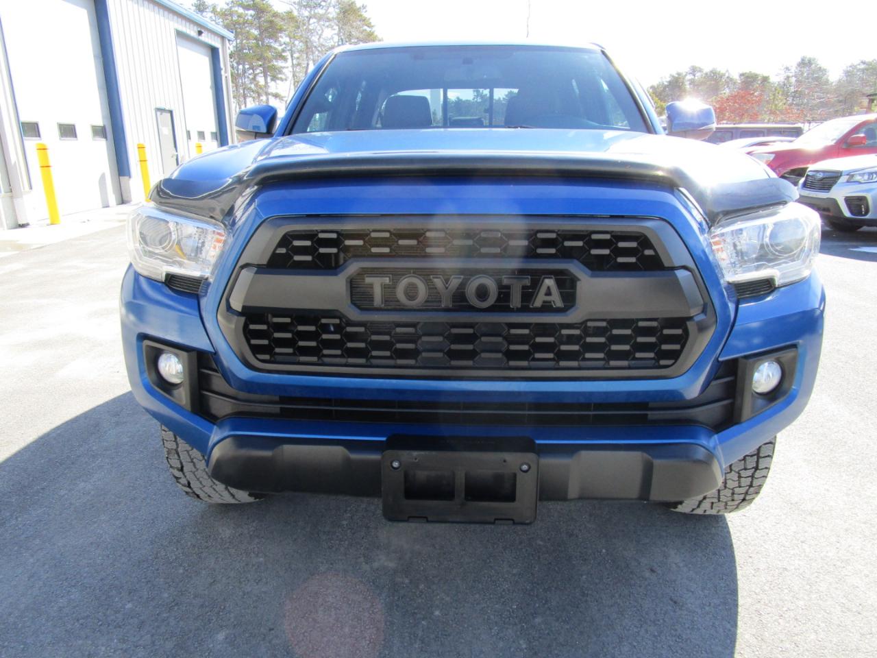 Toyota Tacoma  2016