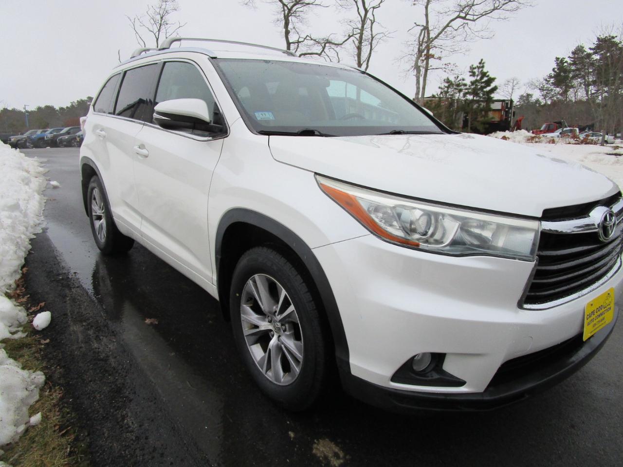 Toyota Highlander XLE AWD V6 2015
