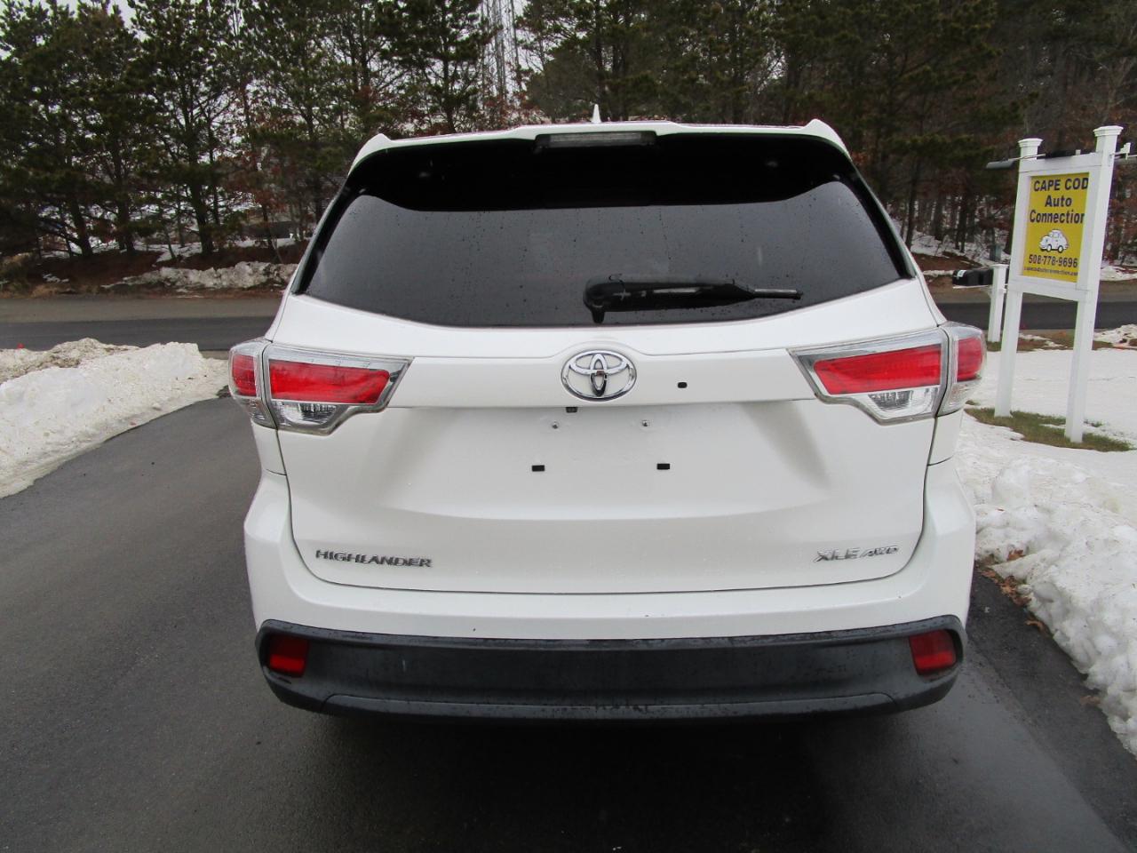 Toyota Highlander XLE AWD V6 2015