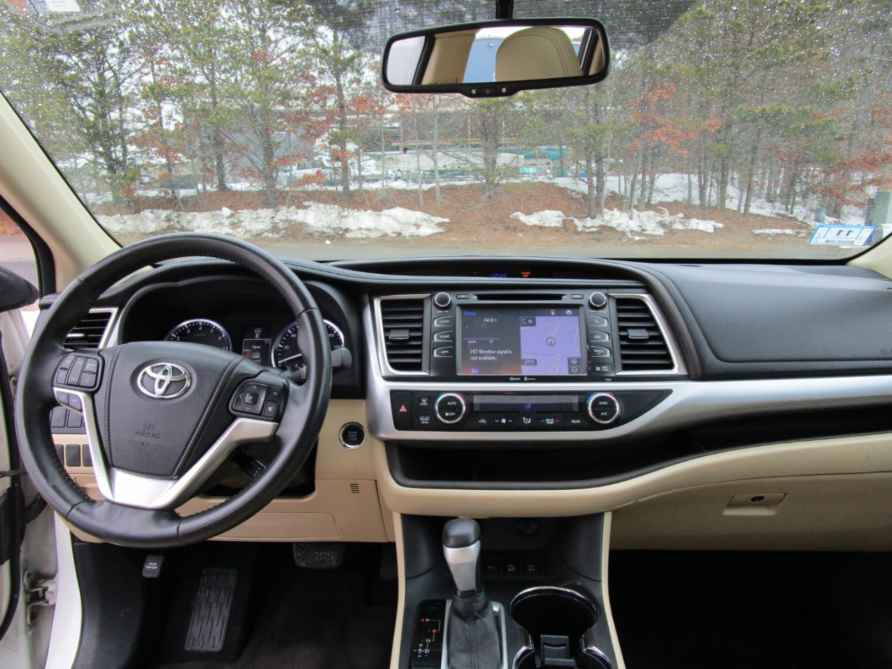 Toyota Highlander XLE AWD V6 2015