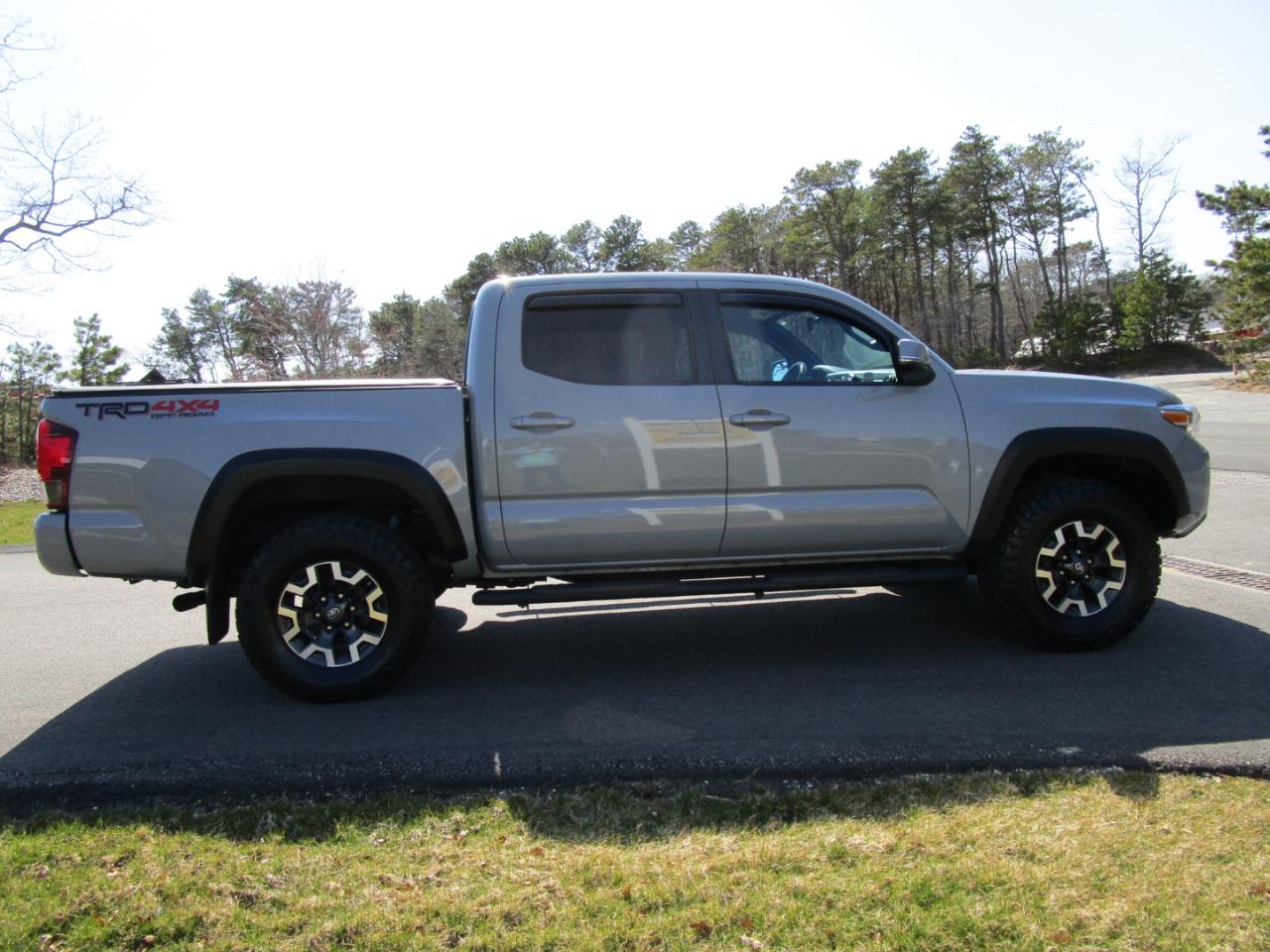 Toyota Tacoma SR5 Double Cab Long Bed V6 6AT 4WD 2019