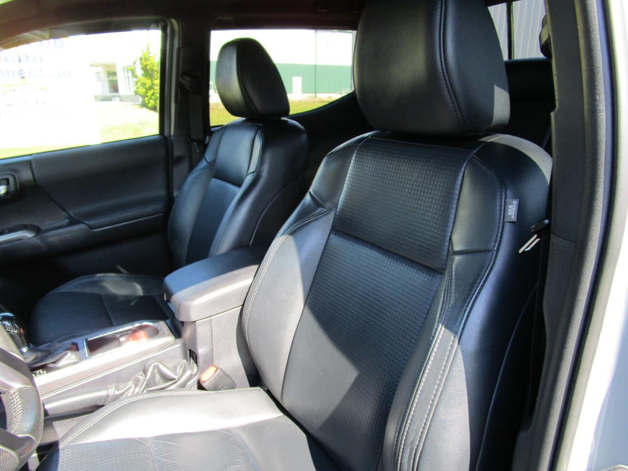 Toyota Tacoma SR5 Double Cab Long Bed V6 6AT 4WD 2019