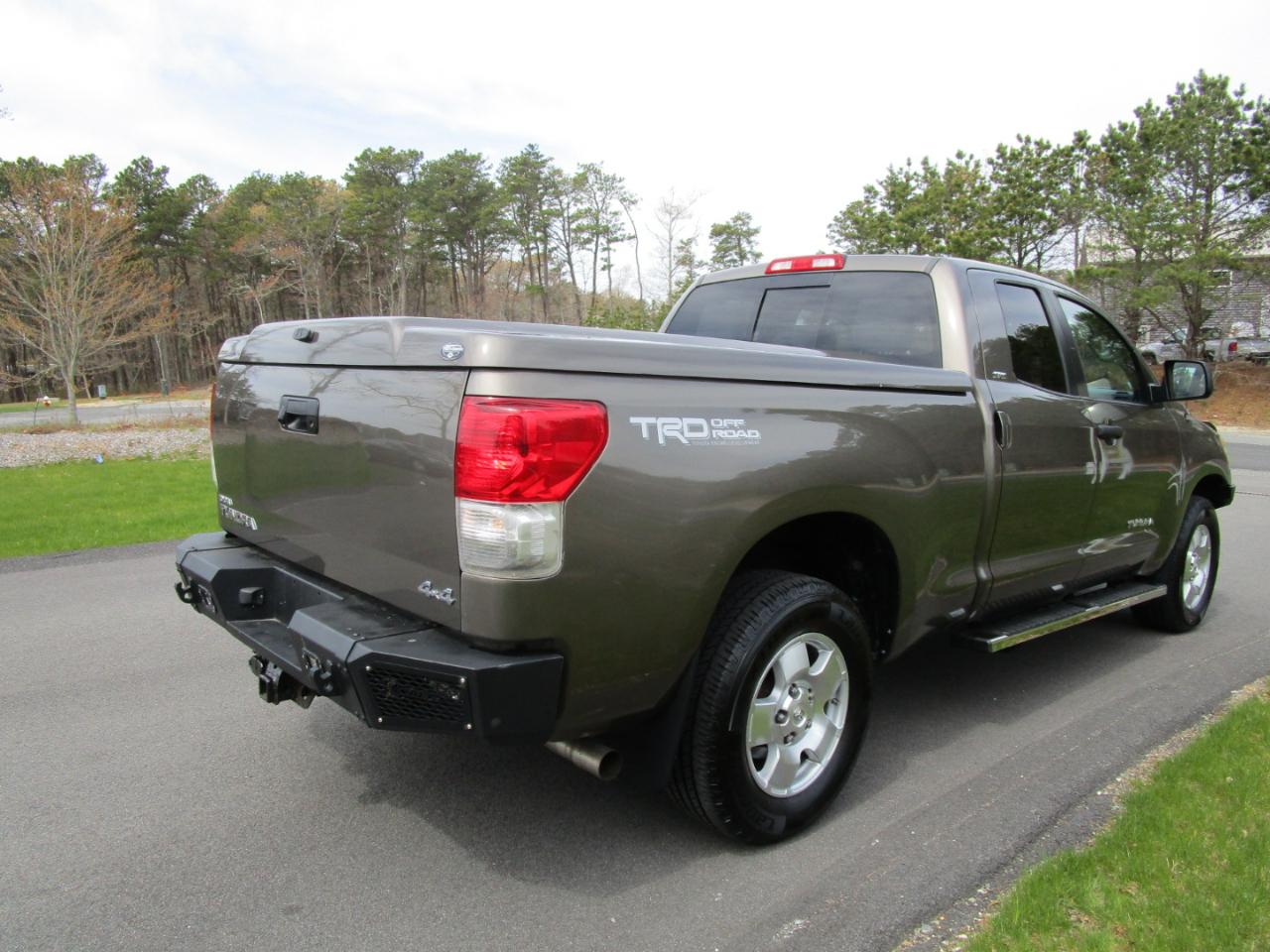 Toyota Tundra Tundra-Grade Double Cab 4.6L 4WD 2013