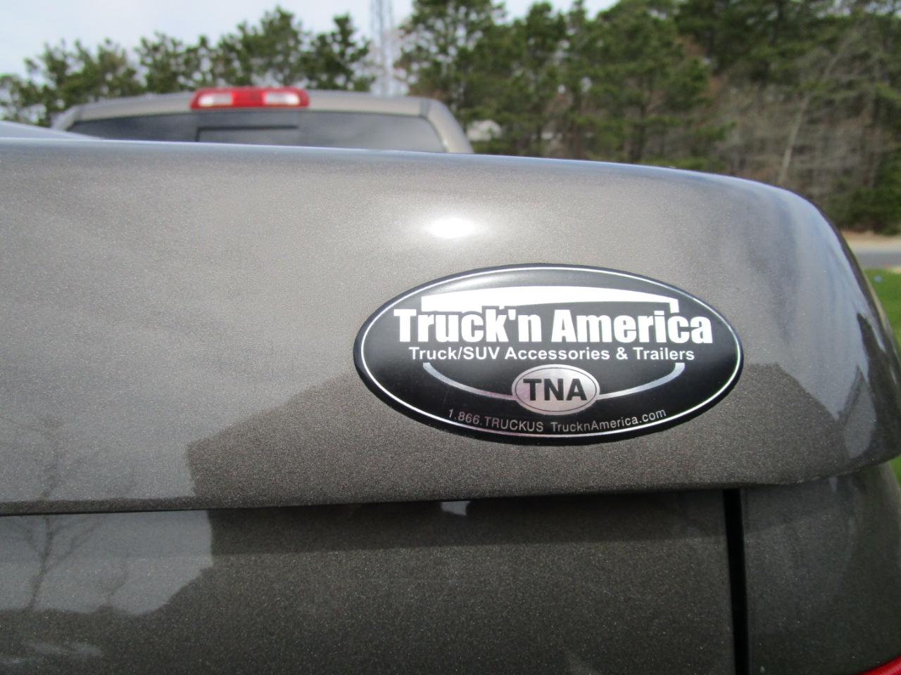 Toyota Tundra Tundra-Grade Double Cab 4.6L 4WD 2013