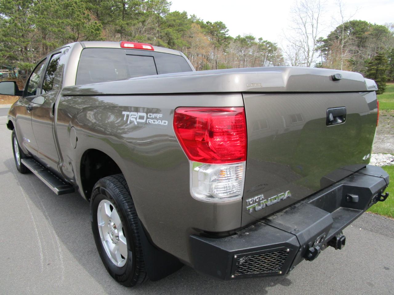 Toyota Tundra Tundra-Grade Double Cab 4.6L 4WD 2013