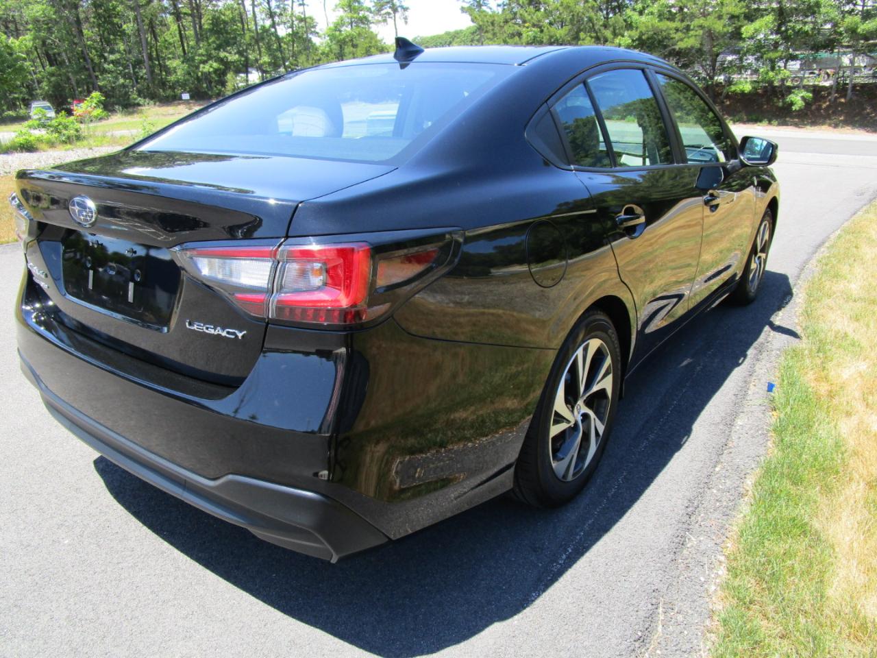 Subaru Legacy Premium 2023