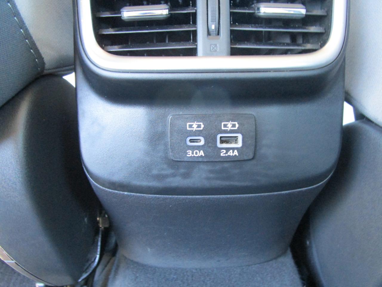 Subaru Legacy Premium 2023
