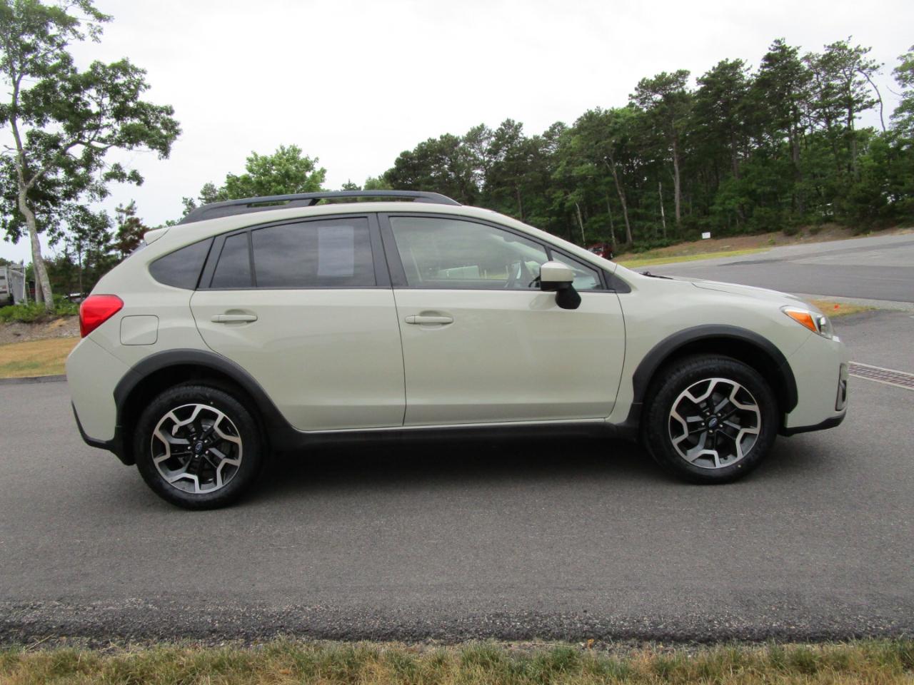 Subaru Crosstrek 2.0i Premium CVT 2016