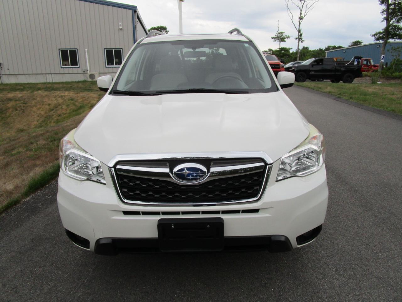 Subaru Forester 2.5i Premium PZEV CVT 2016