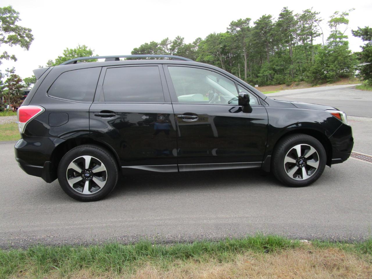 Subaru Forester 2.5i Premium PZEV CVT 2017