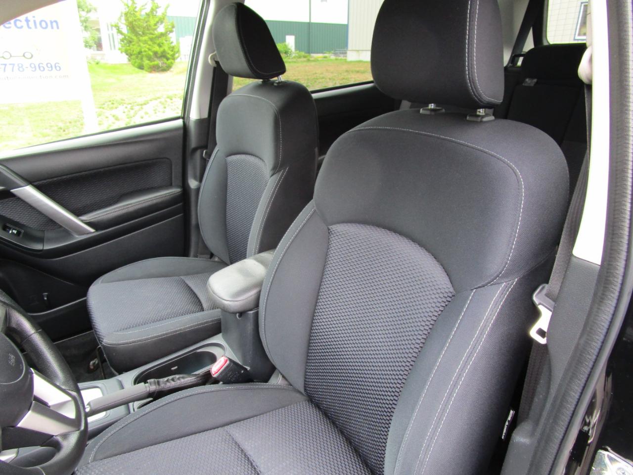Subaru Forester 2.5i Premium PZEV CVT 2017