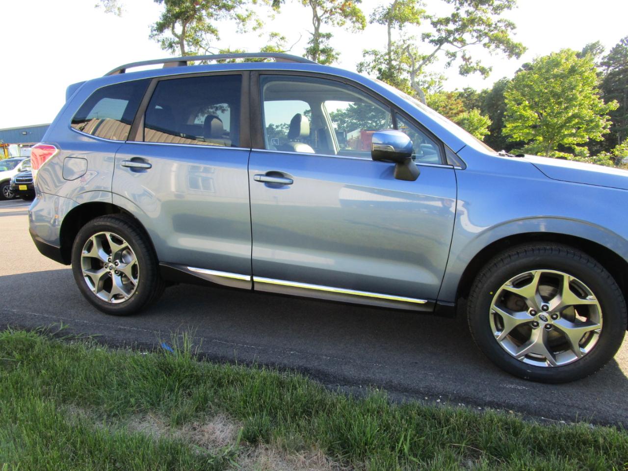 Subaru Forester 2.5i Touring 2017