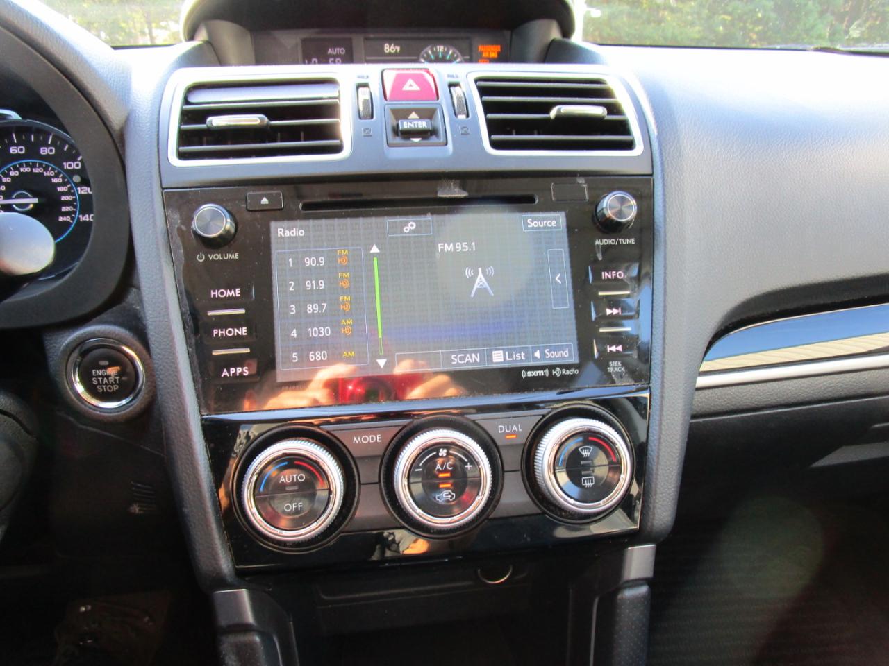 Subaru Forester 2.5i Touring 2017