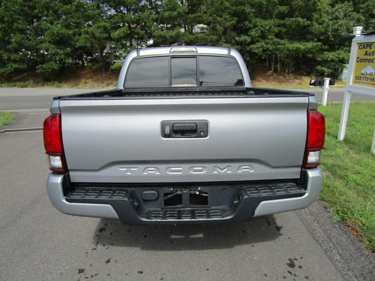 Toyota Tacoma SR5 Double Cab Long Bed I4 6AT 2WD 2018