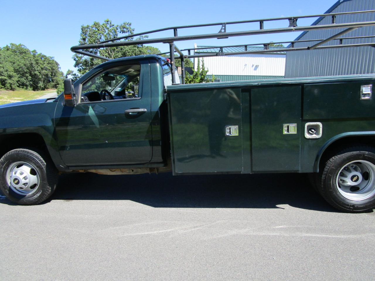 Chevrolet Silverado 3500HD Work Truck Long Box 4WD 2017