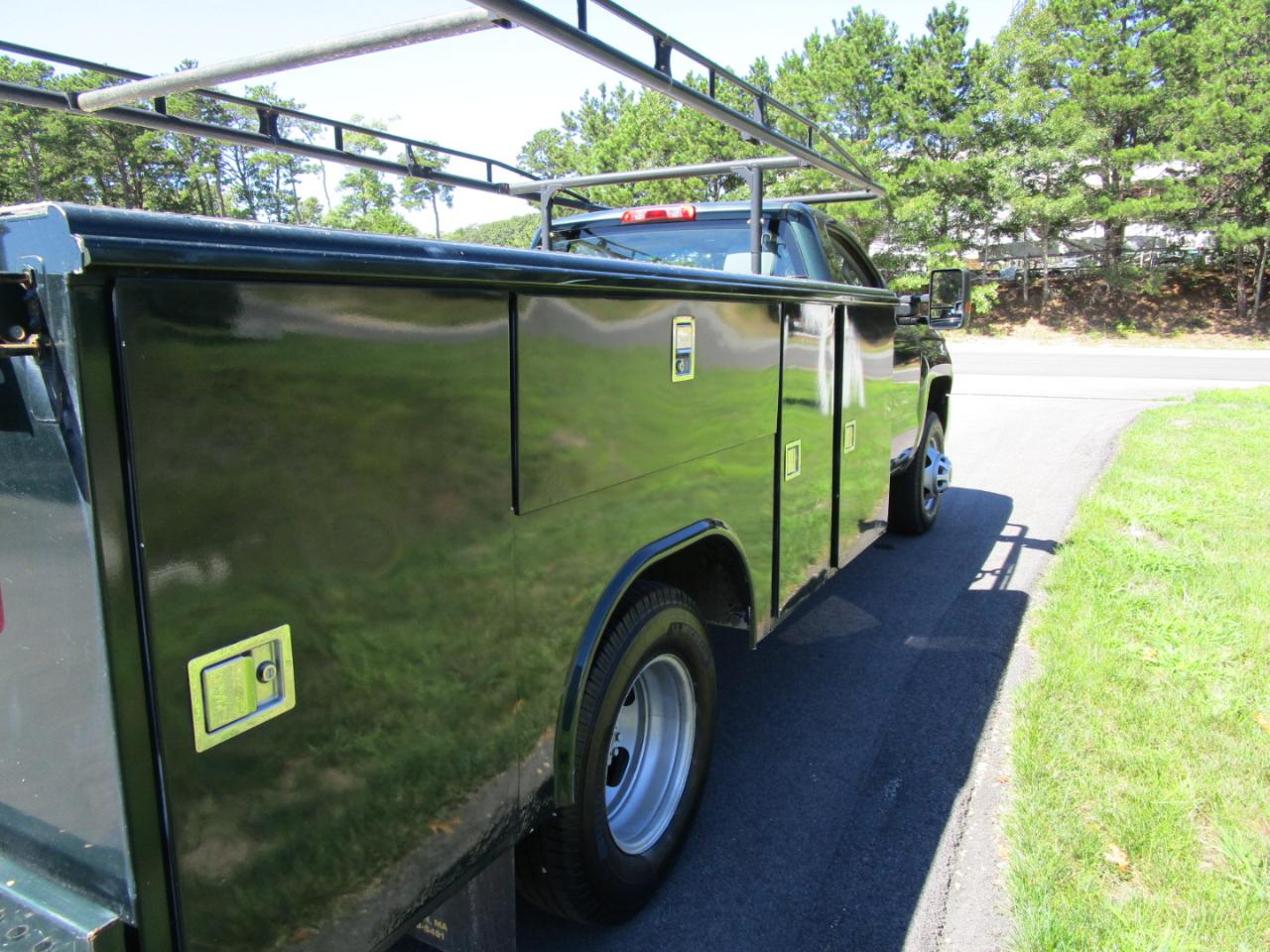 Chevrolet Silverado 3500HD Work Truck Long Box 4WD 2017