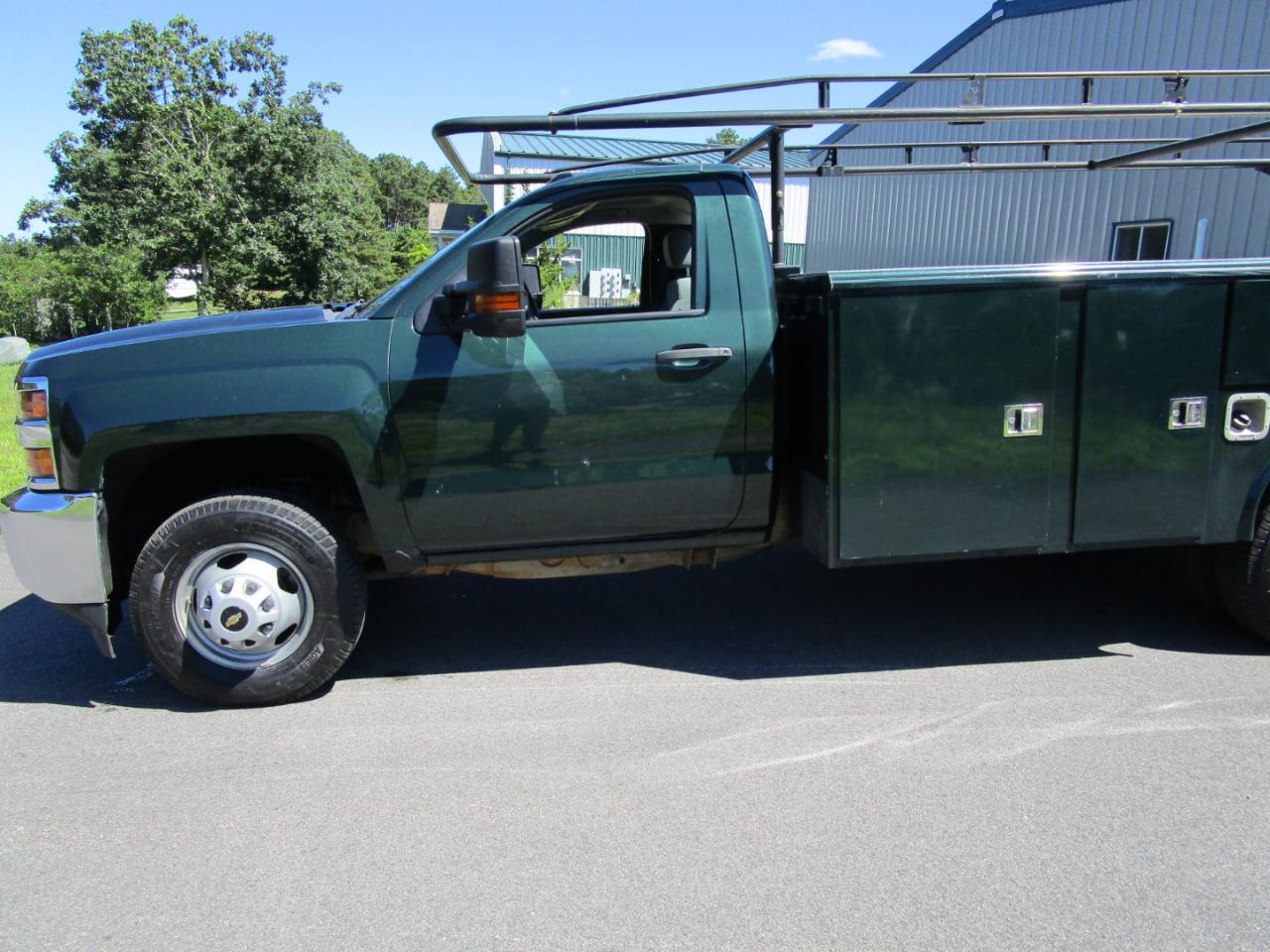 Chevrolet Silverado 3500HD Work Truck Long Box 4WD 2017