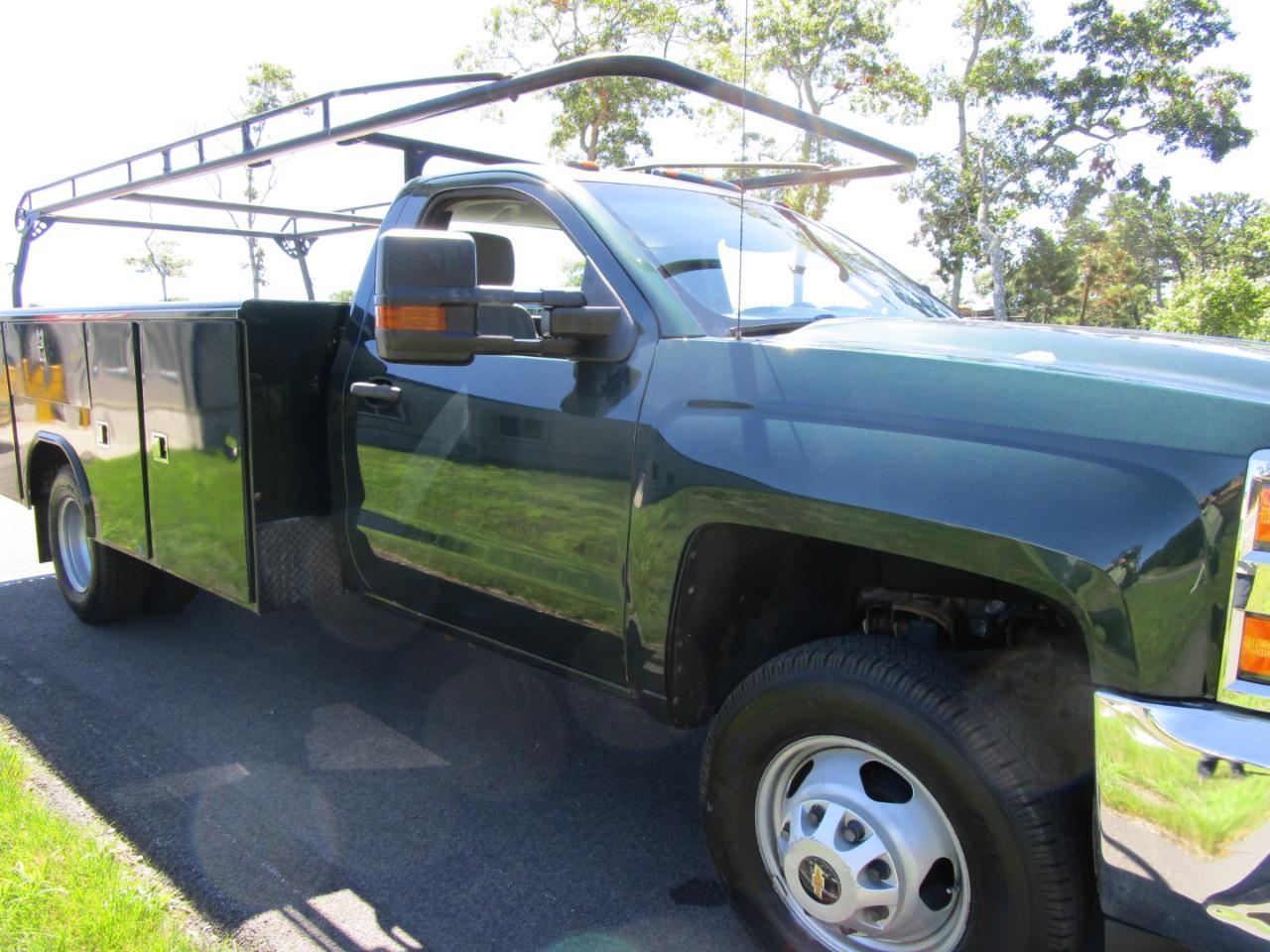 Chevrolet Silverado 3500HD Work Truck Long Box 4WD 2017
