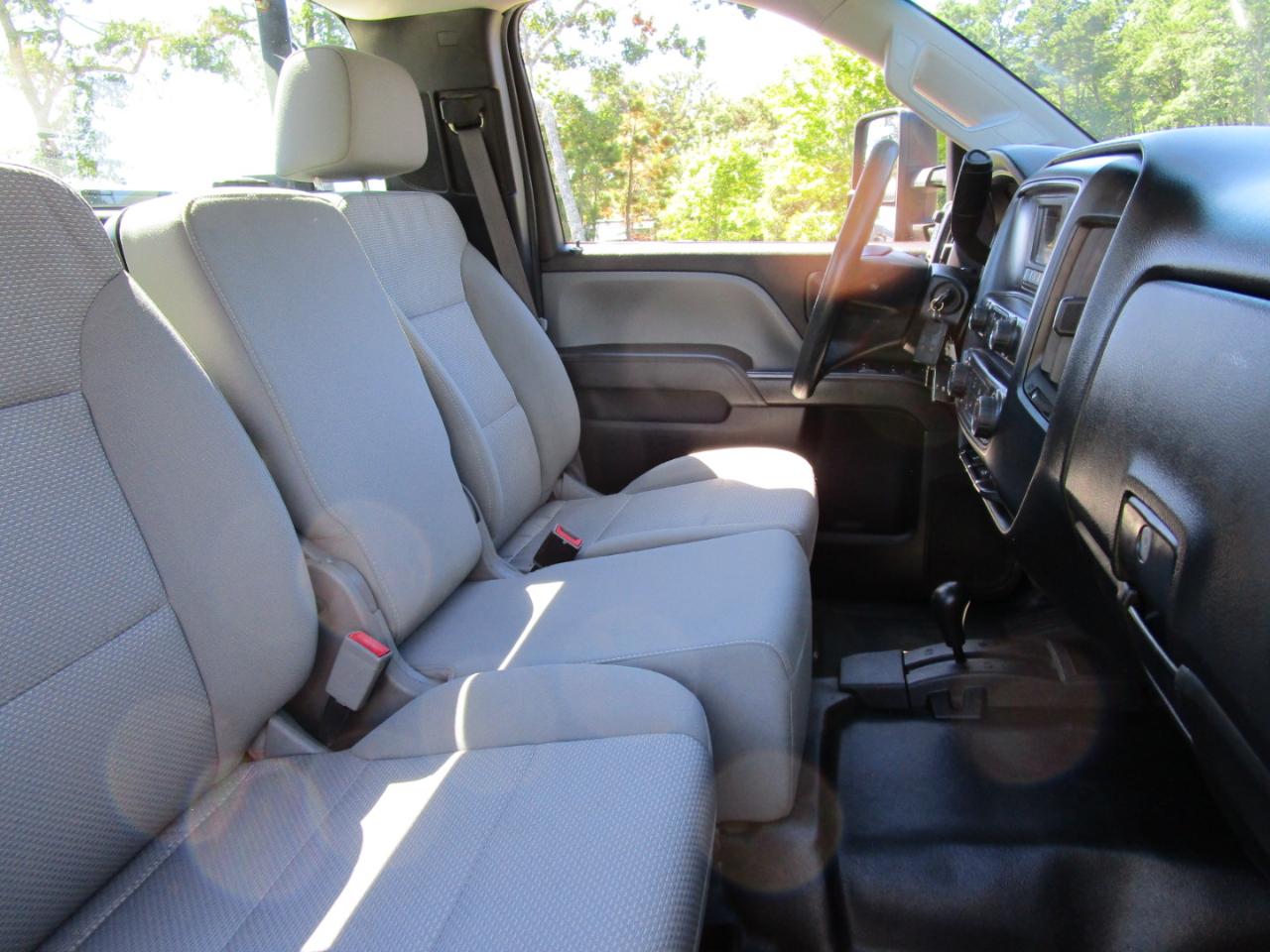 Chevrolet Silverado 3500HD Work Truck Long Box 4WD 2017