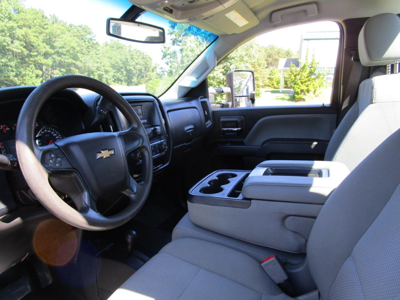 Chevrolet Silverado 3500HD Work Truck Long Box 4WD 2017