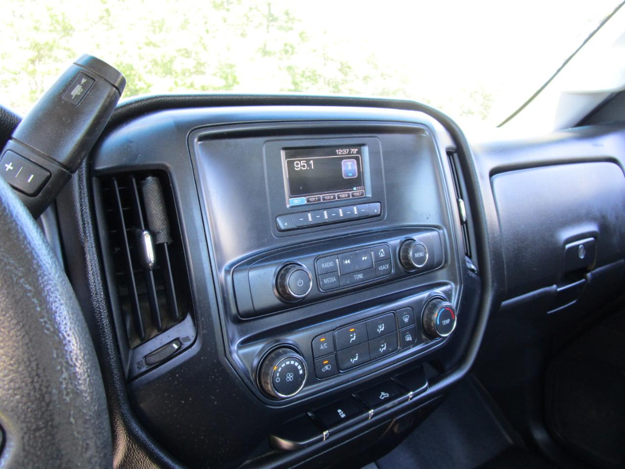 Chevrolet Silverado 3500HD Work Truck Long Box 4WD 2017