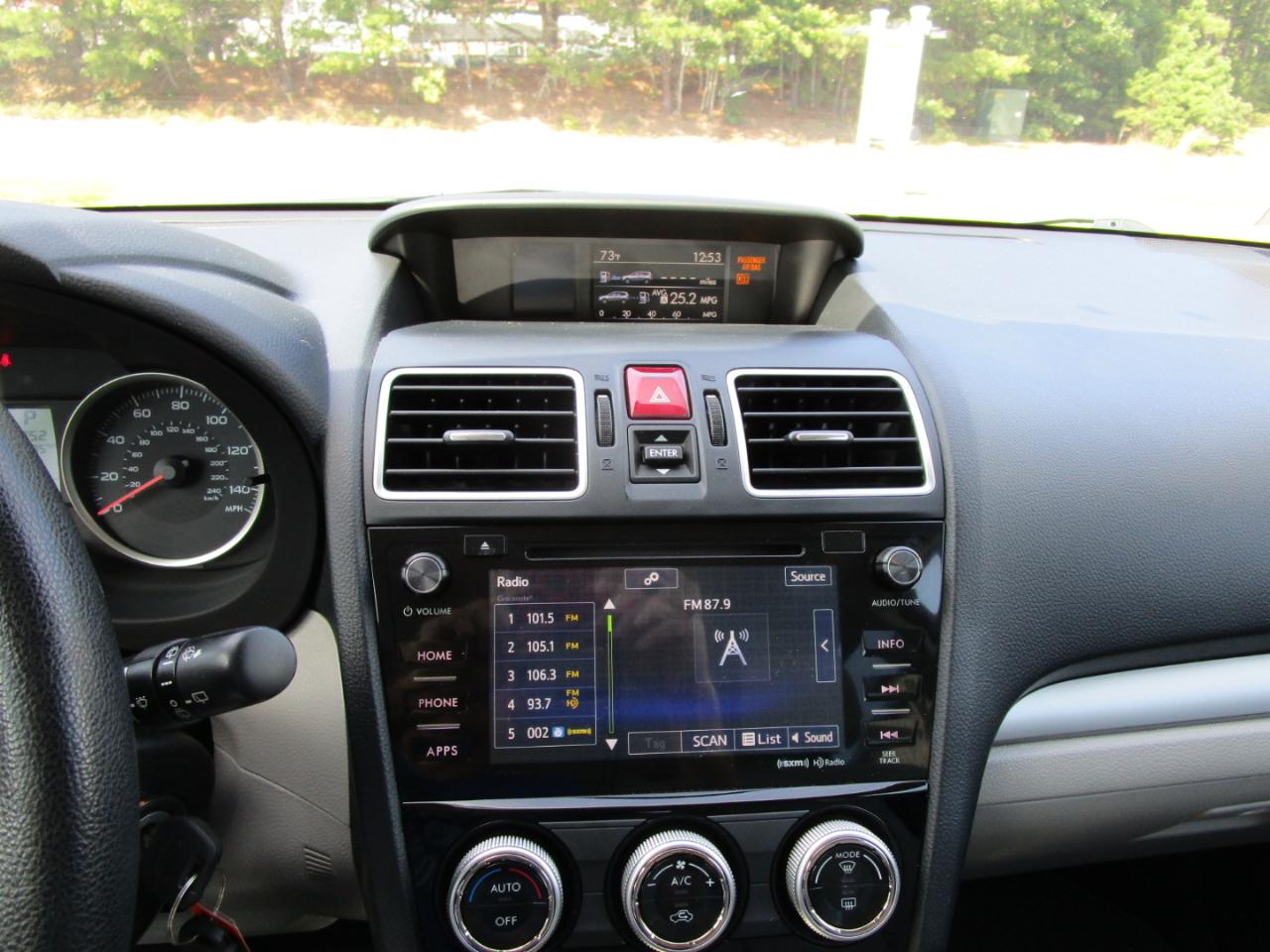 2017 Subaru Forester Premium - Photo 15