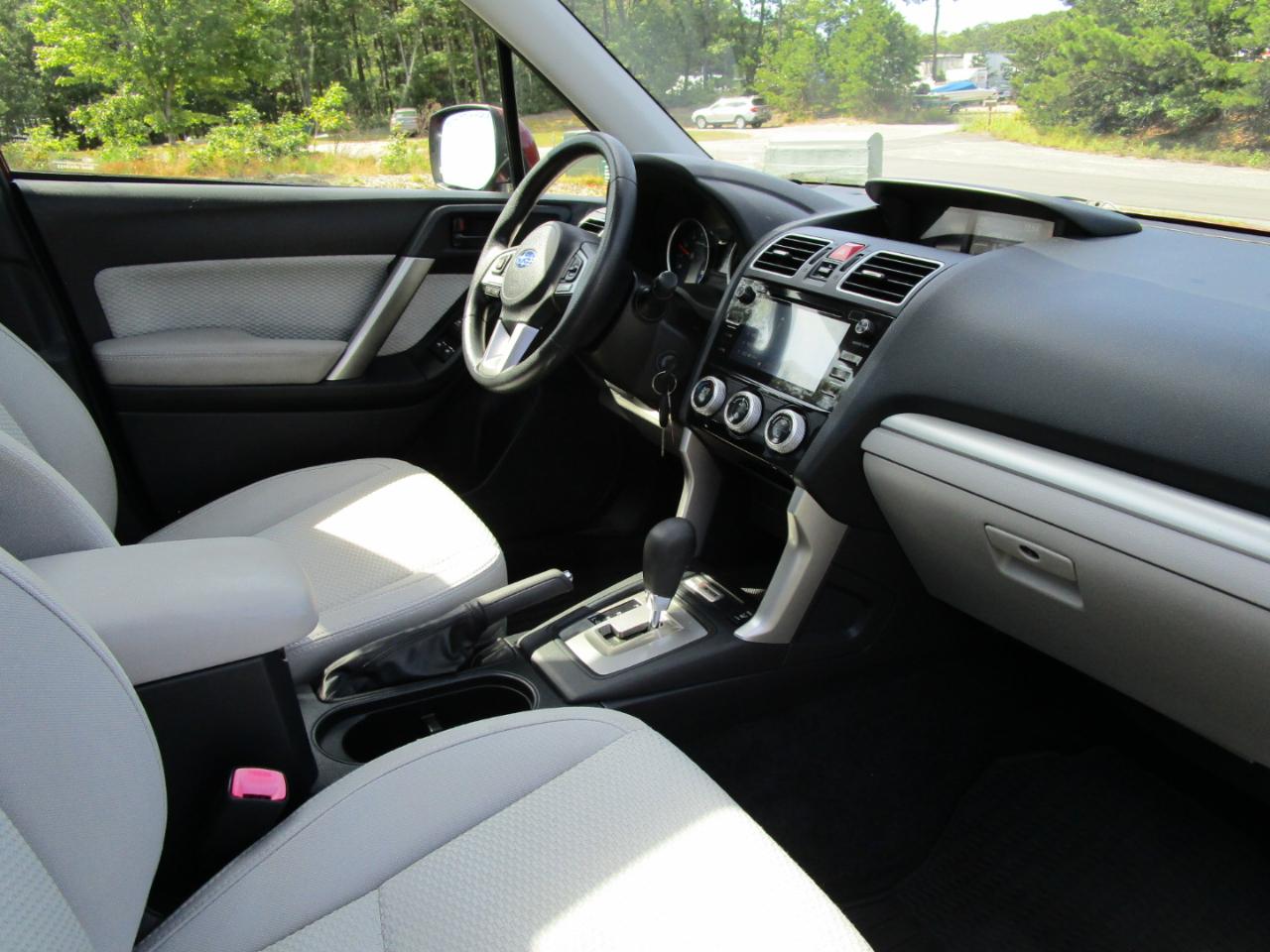 2017 Subaru Forester Premium - Photo 17
