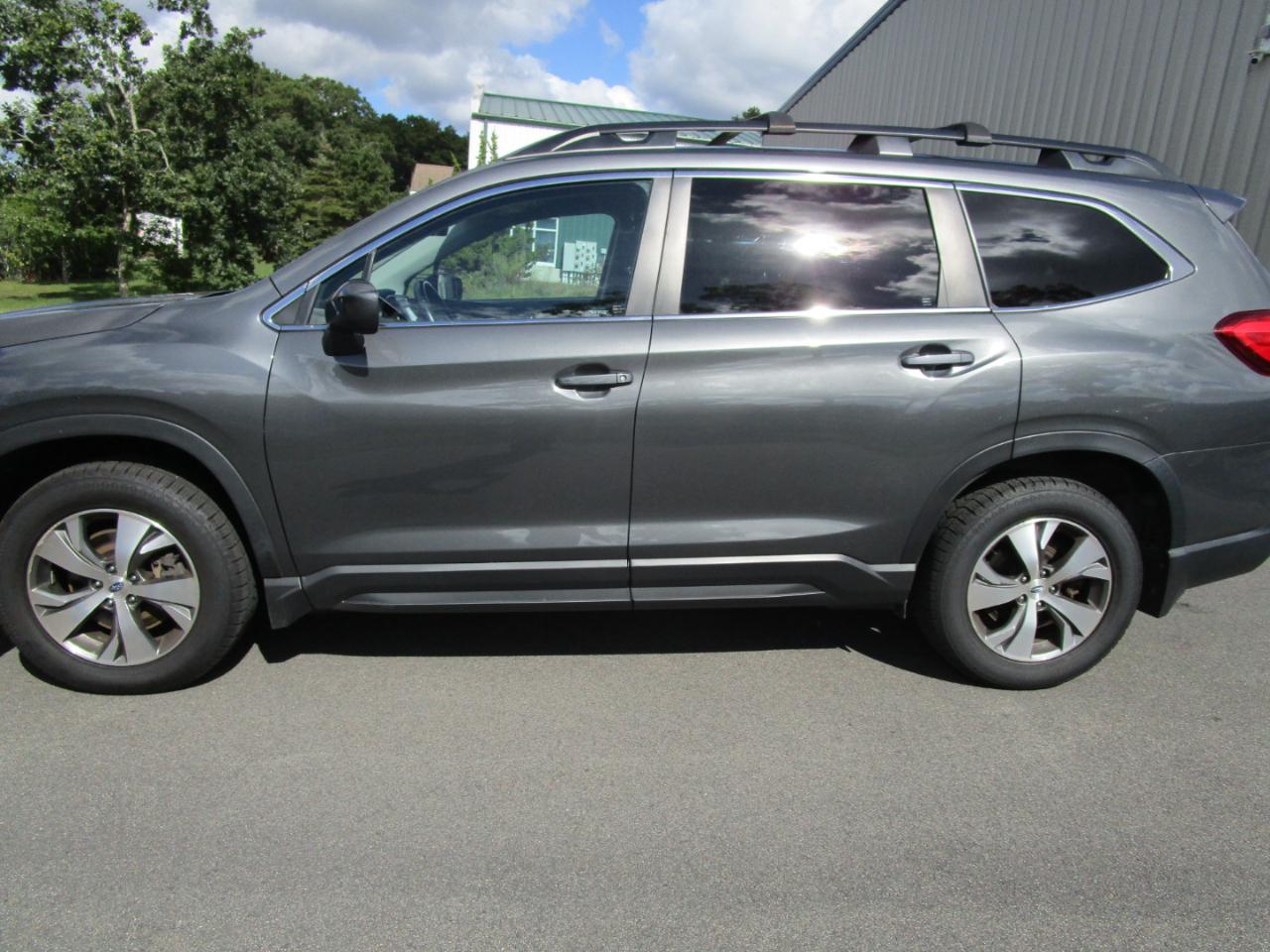 Subaru Ascent Premium 2021