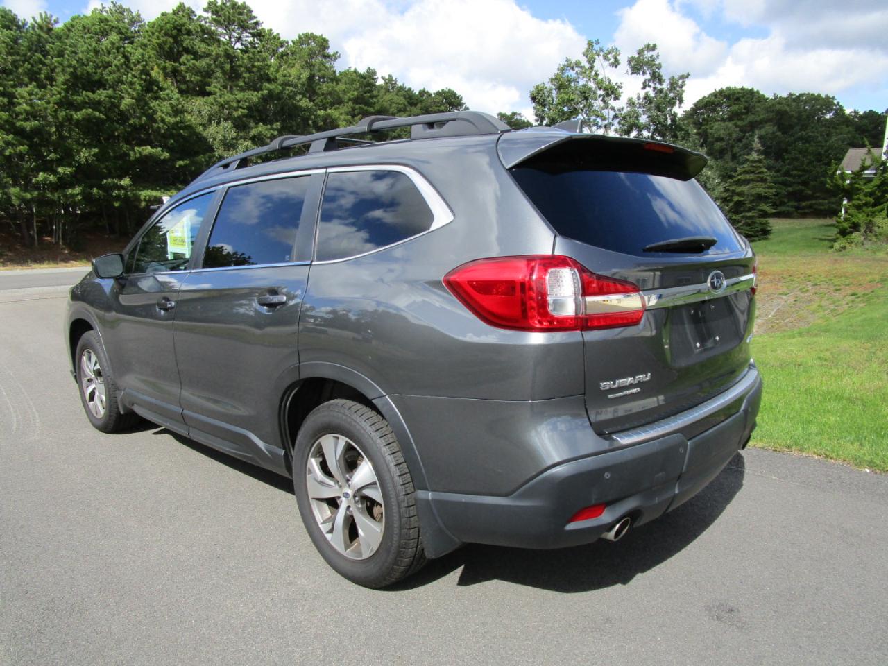 Subaru Ascent Premium 2021