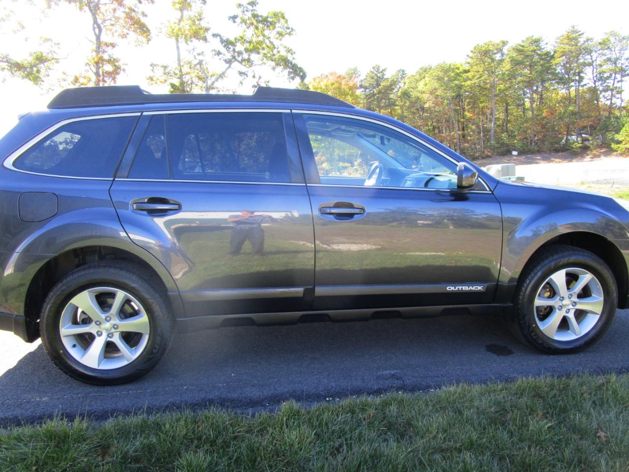 Subaru Outback 3.6R Limited 2013