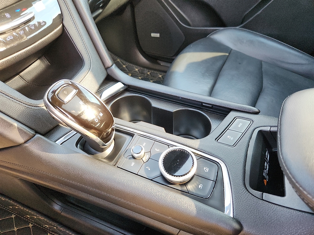 Cadillac XT5 Premium Luxury 2020 Cadillac XT5 Premium Luxury 2020