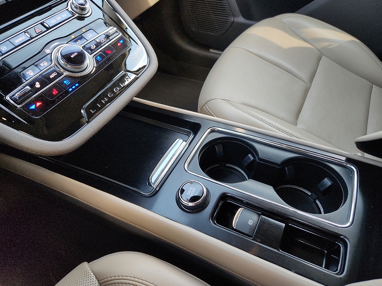 Lincoln Corsair Base 2021 Lincoln Corsair Base 2021