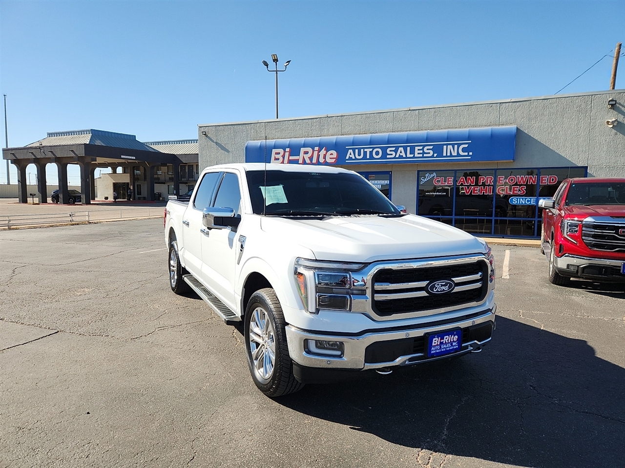 2024 Ford F-150 Lariat SuperCrew 4WD