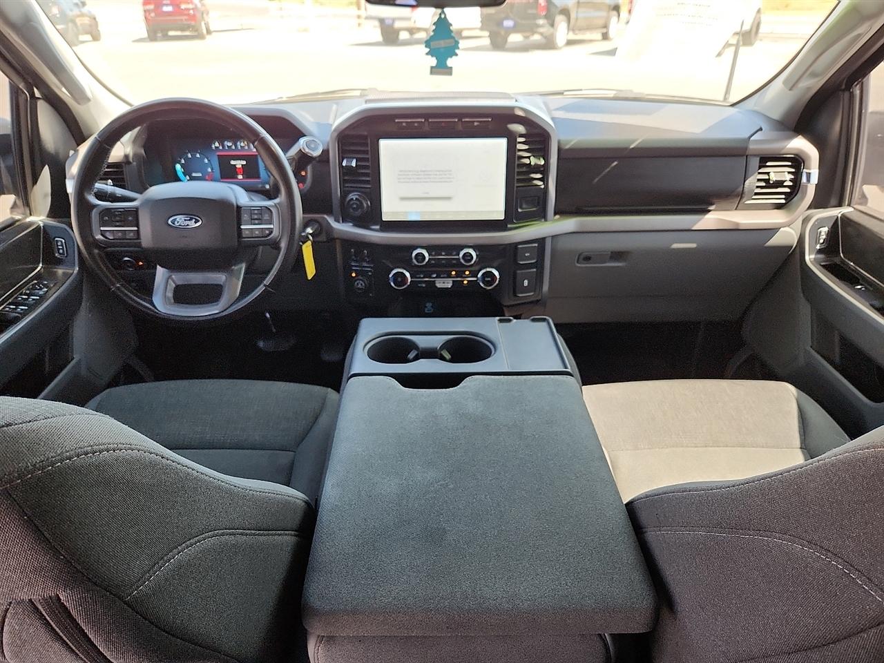 Ford F-150 XLT SuperCrew 4WD 2024