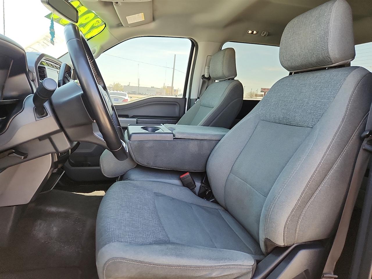 Ford F-150 XLT SuperCrew 4WD 2024