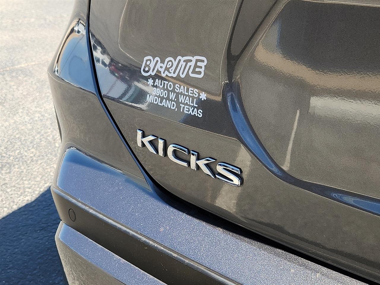 Nissan Kicks  2021